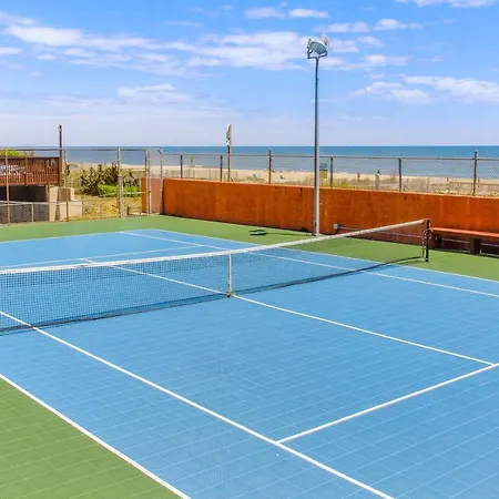 Golden Sands 613