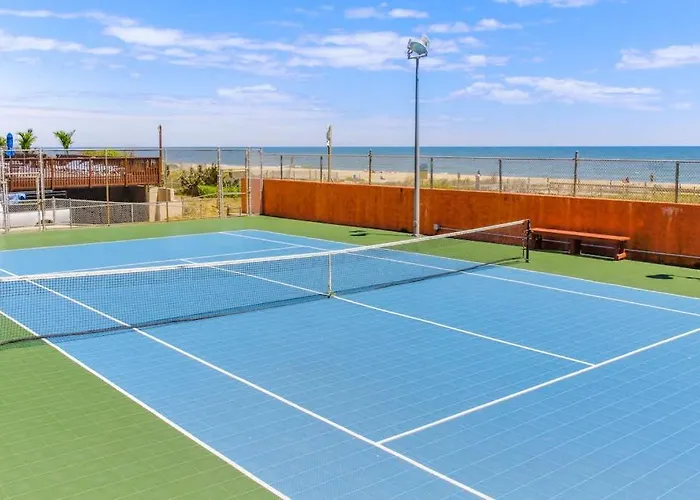 Golden Sands 613